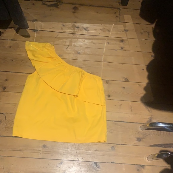 🎉 Jcrew one shoulder top, NWT’s - Picture 5 of 6